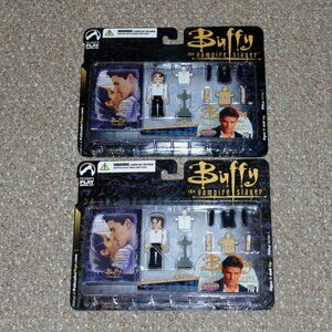 2004 Palisades Buffy the Vampire Slayer PALz Human & Vampire Angel Lot MOC New